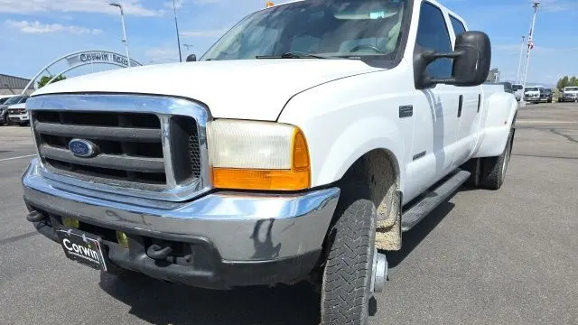 Preowned 2000 Ford F-350 Super Duty Lariat for Sale