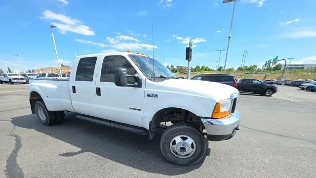 2000 Ford F-350 Super Duty Lariat