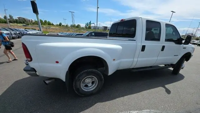 2000 Ford F-350 Super Duty Lariat