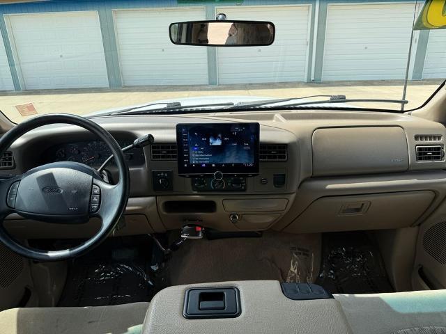 2000 Ford F-350 - $28,890