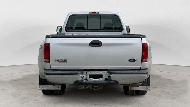 2002 Ford F-350 Super Duty XL