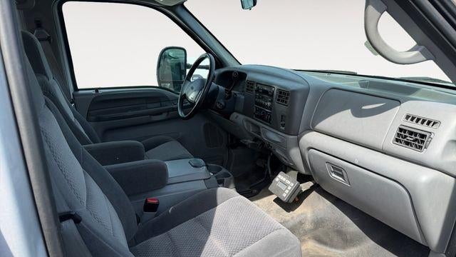 2002 Ford F-350 Super Duty XL
