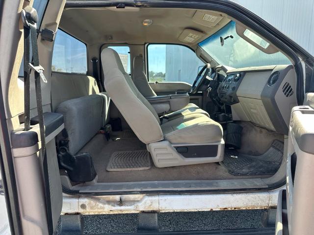 2009 Ford F-350 - $8,584
