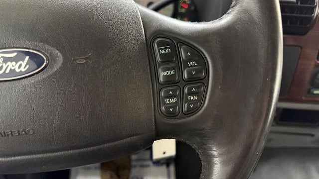 2006 Ford F-350 Super Duty XL