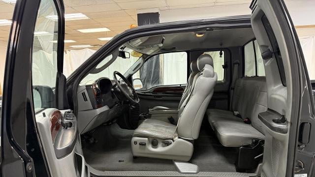 2006 Ford F-350 Super Duty XL