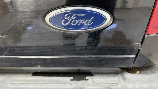2006 Ford F-350 Super Duty XL