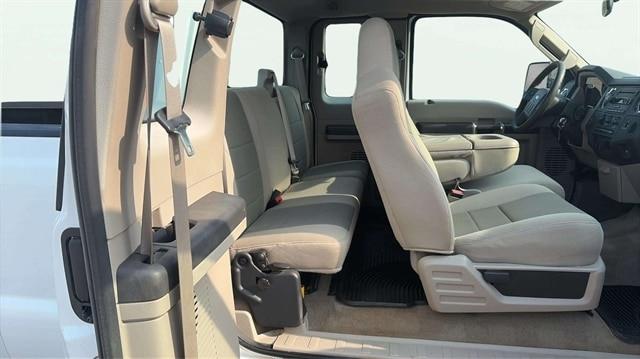 2008 Ford F-350 - $25,125