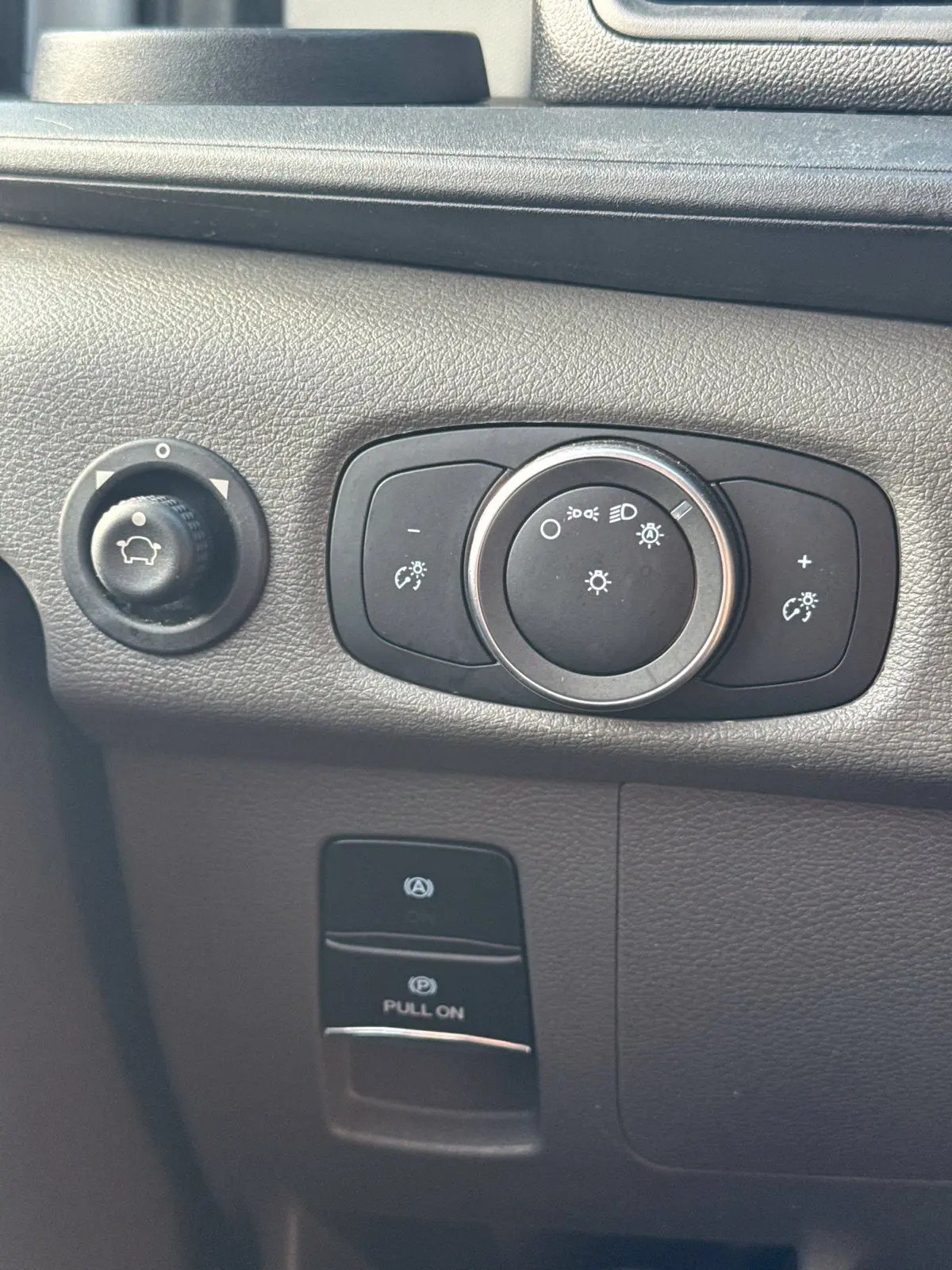 2023 Ford Transit - $22,360