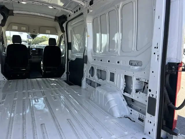 2025 Ford Transit - $38,999