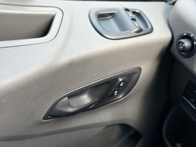 2023 Ford Transit - $21,557