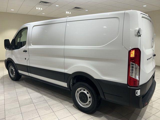 2024 Ford Transit - $40,205
