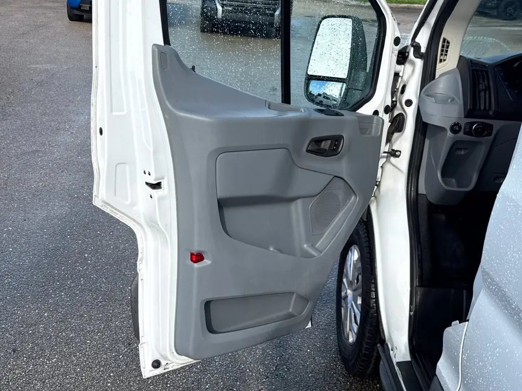 2017 Ford Transit - $12,900