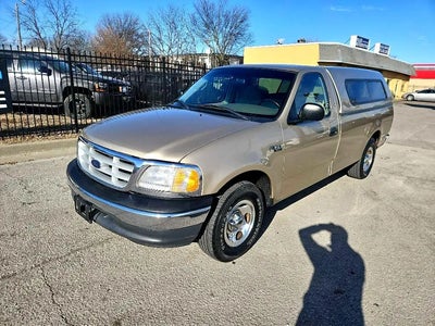 1999 Ford F-150 2DR XLT Standard Cab LB