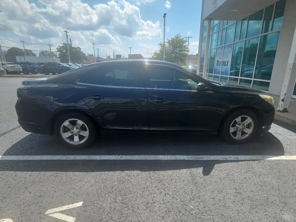 2014 Chevrolet Malibu - $7,776