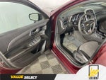 2016 Malibu Limited Thumbnail 10