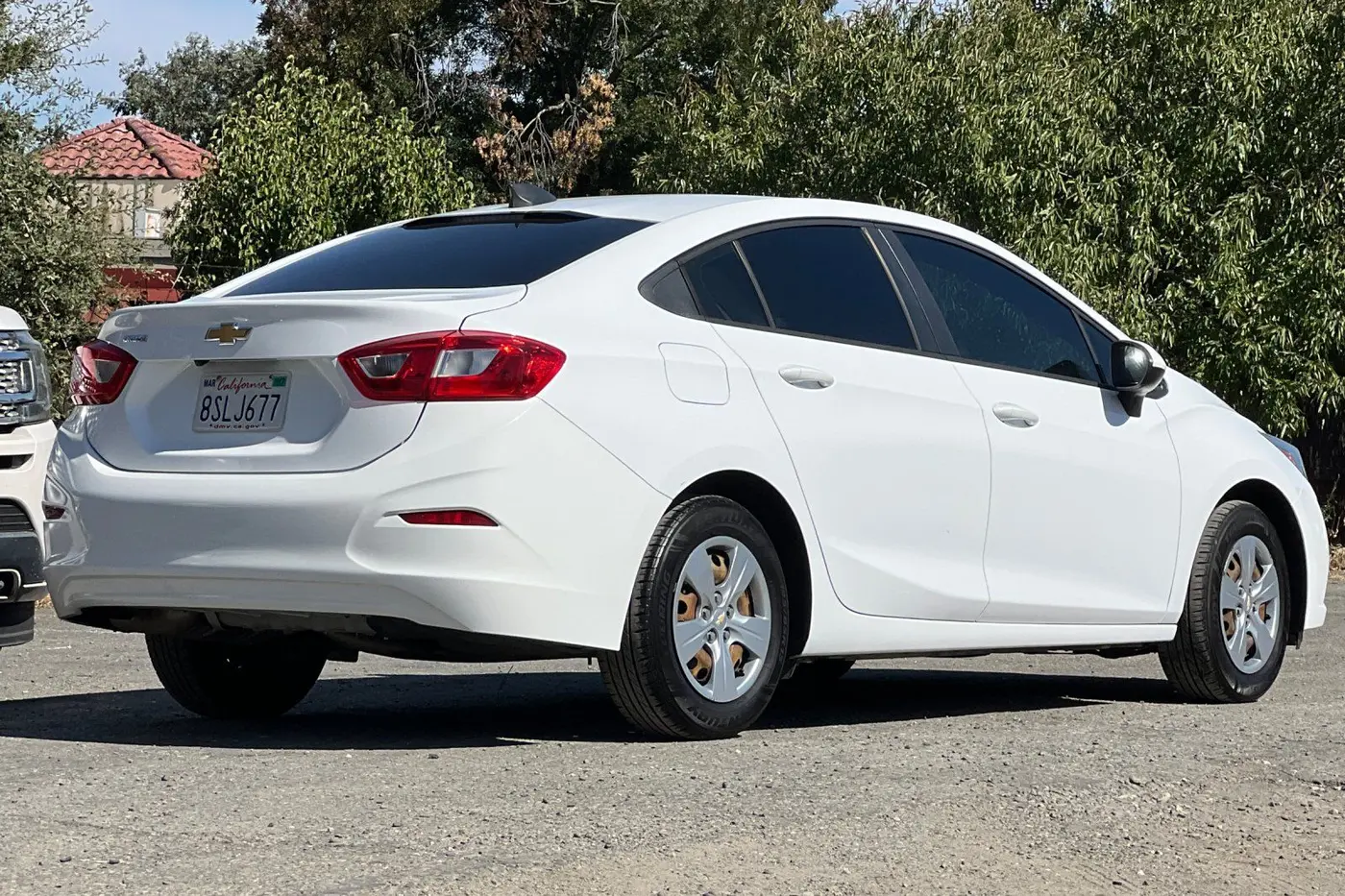 2017 Chevrolet Cruze - $9,800