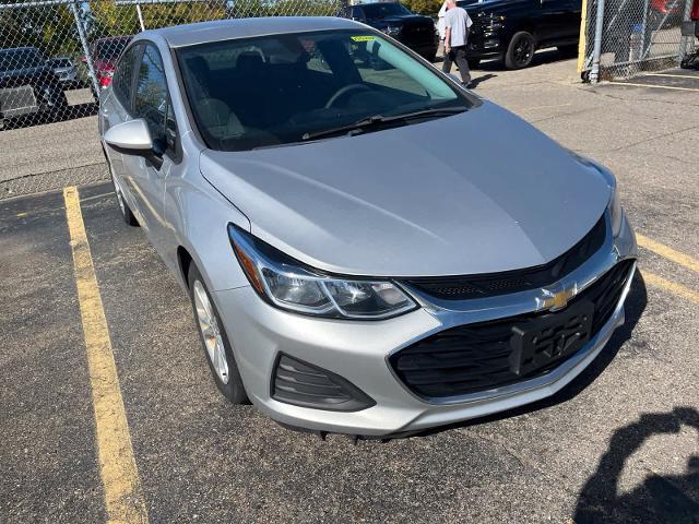 2019 Chevrolet Cruze - $9,779