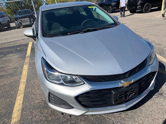 2019 Chevrolet Cruze - $9,779