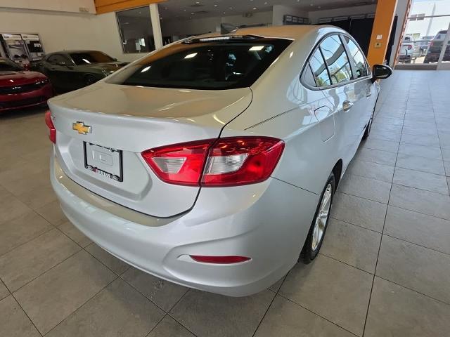 2019 Chevrolet Cruze - $9,779