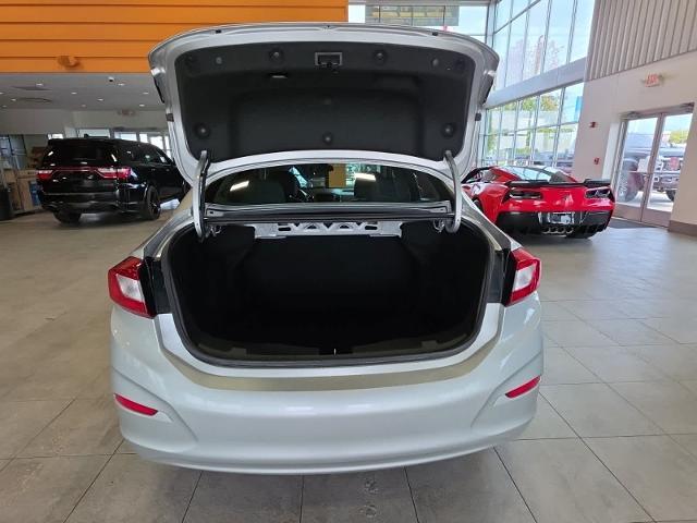 2019 Chevrolet Cruze - $9,779