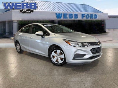 2017 Chevrolet Cruze LS Auto 4DR Sedan