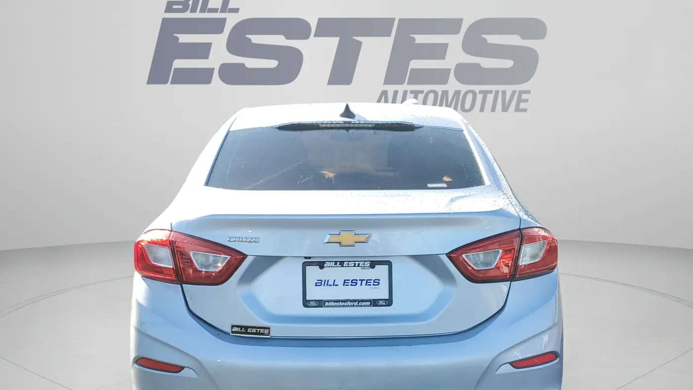 2018 Chevrolet Cruze LS Auto
