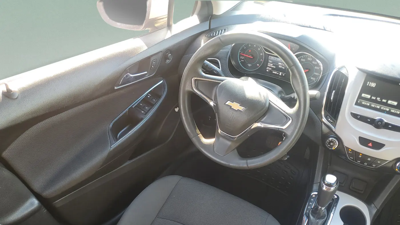 2018 Chevrolet Cruze LS Auto