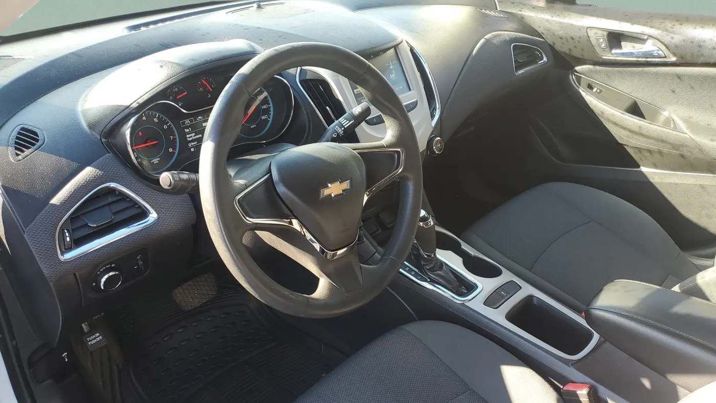 2018 Chevrolet Cruze LS Auto