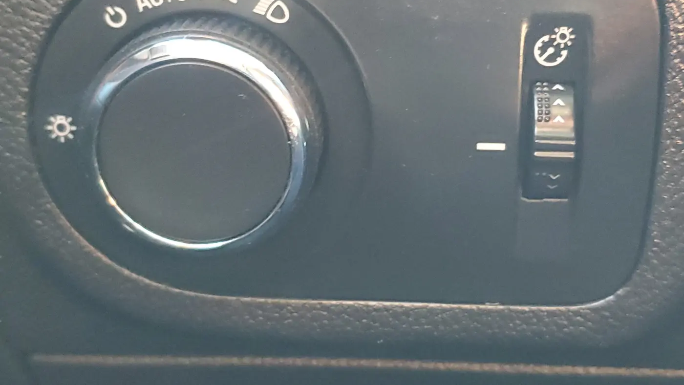 2018 Chevrolet Cruze LS Auto