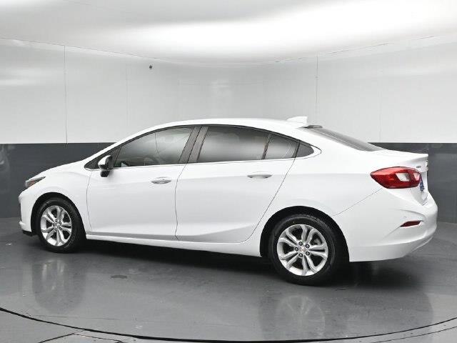 2019 Chevrolet Cruze - $11,899