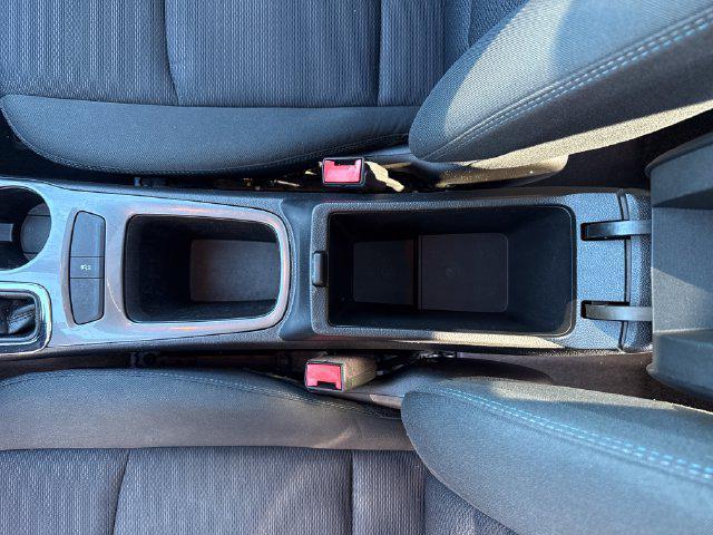 2016 Chevrolet Cruze - $7,899
