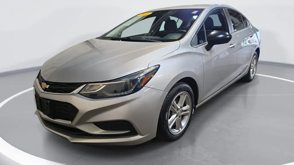 Preowned 2018 Chevrolet Cruze LT Auto for Sale