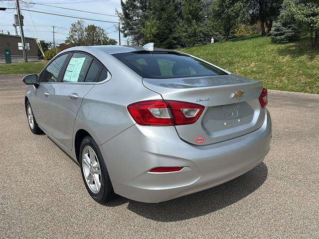 2018 Chevrolet Cruze - $9,900