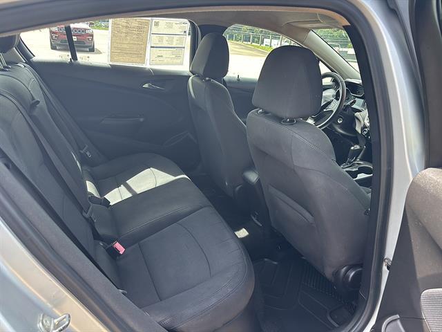 2018 Chevrolet Cruze - $9,900