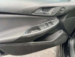 2019 Cruze Thumbnail 16