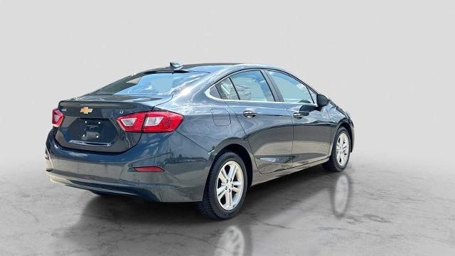 2018 Chevrolet Cruze LT Auto