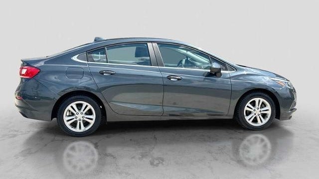 2018 Chevrolet Cruze LT Auto