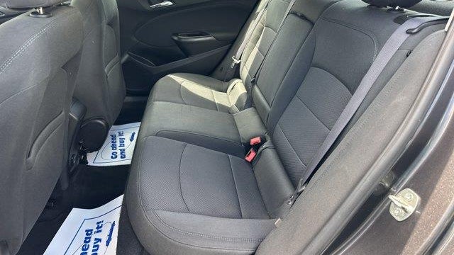 2017 Chevrolet Cruze LT Auto