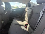 2017 Cruze Thumbnail 13