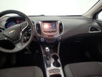 2017 Cruze Thumbnail 9