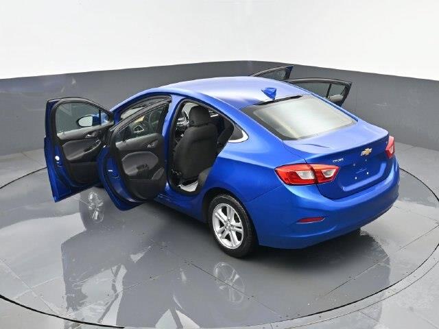 2018 Chevrolet Cruze - $9,322
