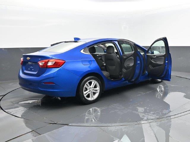 2018 Chevrolet Cruze - $9,322