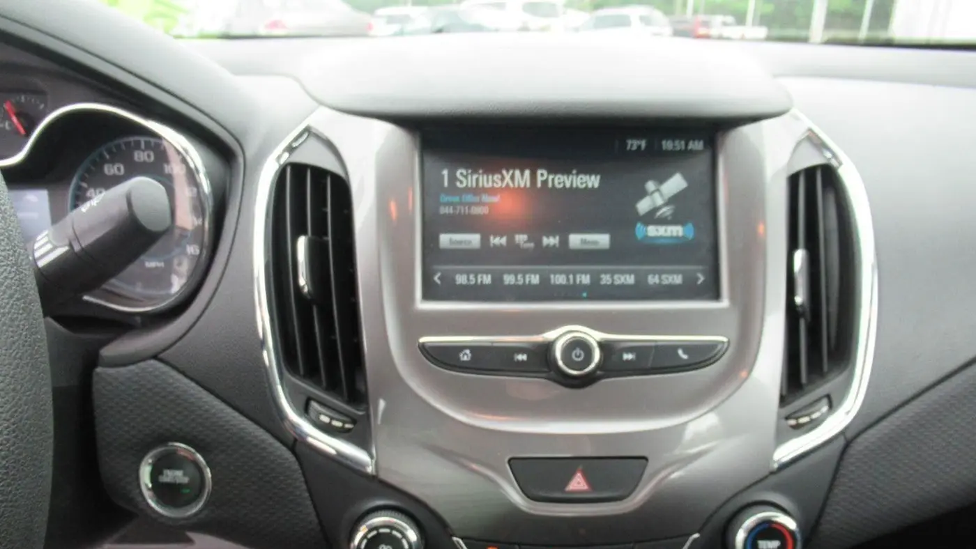2018 Chevrolet Cruze LT Auto