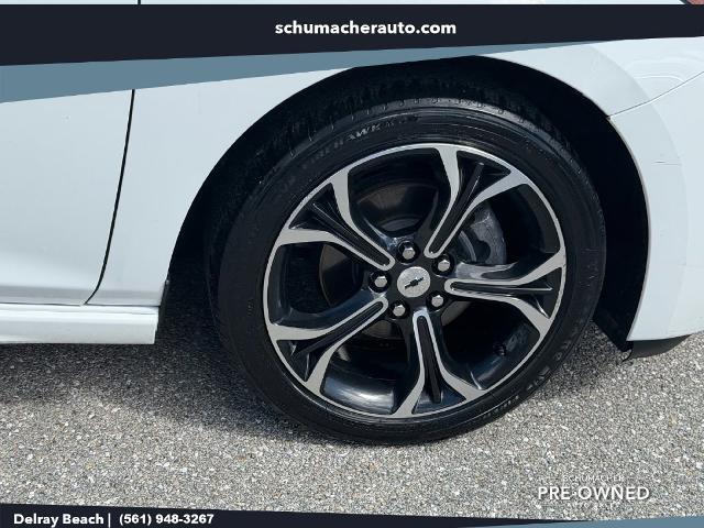 2019 Chevrolet Cruze - $10,998