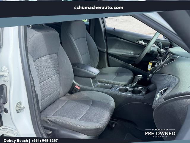 2019 Chevrolet Cruze - $10,998
