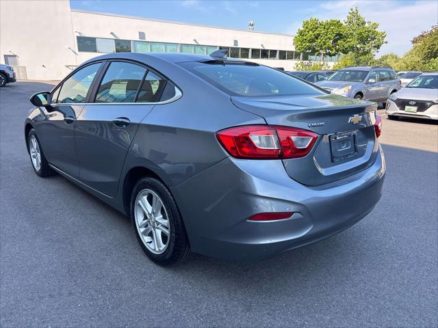2018 Chevrolet Cruze - $10,900