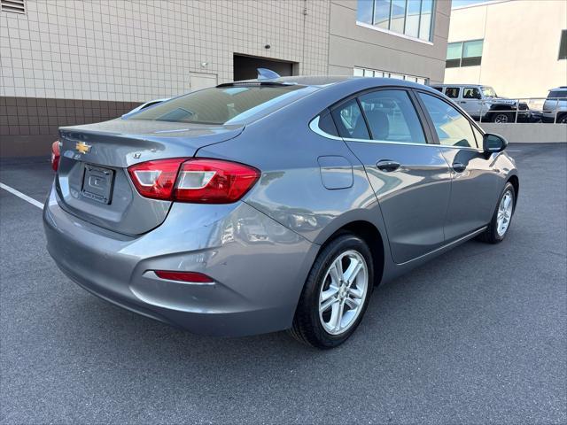 2018 Chevrolet Cruze - $10,900