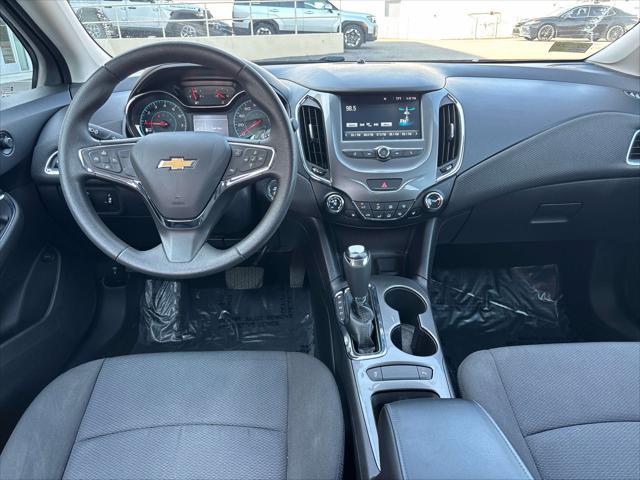 2018 Chevrolet Cruze - $10,900