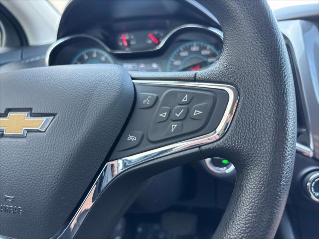 2018 Chevrolet Cruze - $10,900