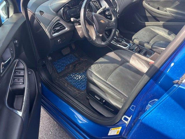 2018 Chevrolet Cruze - $12,142